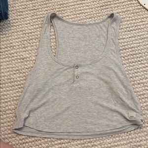 Vuori cove crop Tank Top